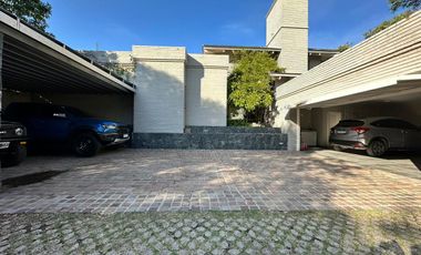 Casa cuatro dormitorios, Barrio cerrado Barrancas, prox. Urca