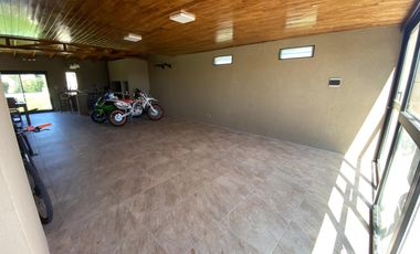 CASA 3 DORMITORIOS CON PILETA EN LAS ACEQUIAS DEL AIRE