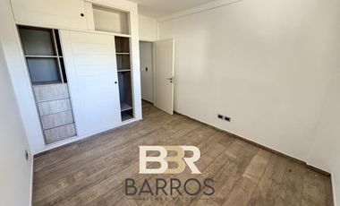Venta duplex 4 ambientes Castelar