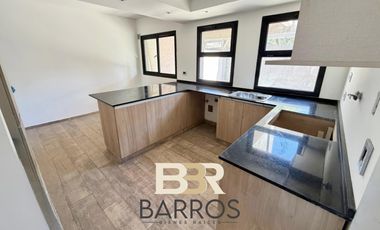 Venta duplex 4 ambientes Castelar