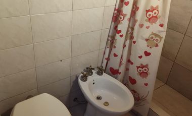 PH 2ambientes PB lateral con luz, Lavadero, patio,