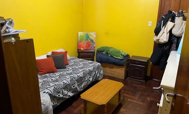 Casa de 3 dormitorios y fondo con quincho APTA CREDITO!!!