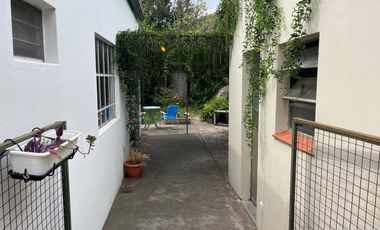 Casa de 3 dormitorios y fondo con quincho APTA CREDITO!!!