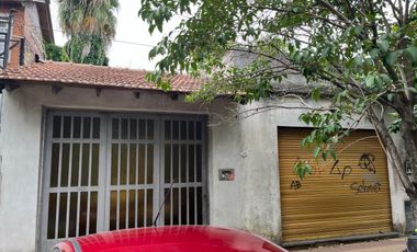 Casa de 3 dormitorios y fondo con quincho APTA CREDITO!!!