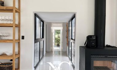 Casa en venta en Costa Esmeralda 5 ambientes