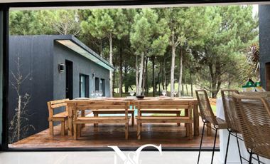 Casa en venta en Costa Esmeralda 5 ambientes