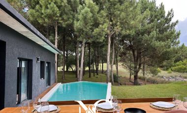 Casa en venta en Costa Esmeralda 5 ambientes