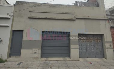 VENTA DOS PH'S SOBRE LOTE PROPIO DE 8,66 X 29,02 - CIUDADELA