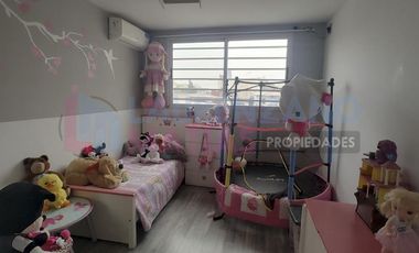 VENTA DOS PH'S SOBRE LOTE PROPIO DE 8,66 X 29,02 - CIUDADELA