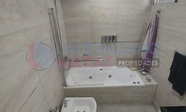 VENTA DOS PH'S SOBRE LOTE PROPIO DE 8,66 X 29,02 - CIUDADELA