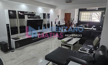 VENTA DOS PH'S SOBRE LOTE PROPIO DE 8,66 X 29,02 - CIUDADELA