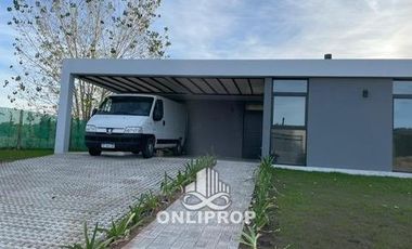 ONLIPROP Vende Casa en Barrio Cerrado Los Canales de Plottier