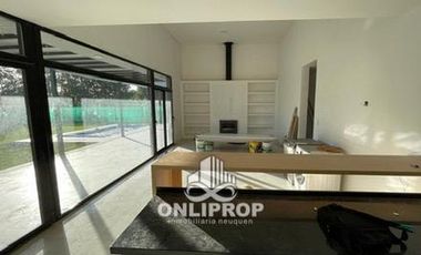 ONLIPROP Vende Casa en Barrio Cerrado Los Canales de Plottier