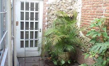 Excelente dpto PB en venta 4 amb. Apto Profesional. San Martin Centro consulte!