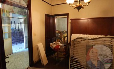 Casa en Temperley con 2 dormitorios y lote de 52,95 metros de largo!