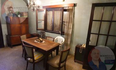 Casa en Temperley con 2 dormitorios y lote de 52,95 metros de largo!