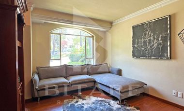 RESIDENCIA EN RENTA EN PUERTA DE HIERRO