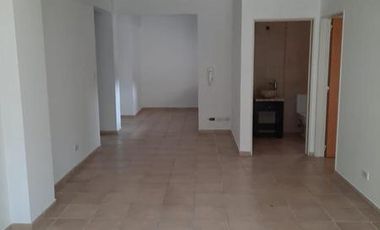 Azcuenaga 255 - Monte Grande