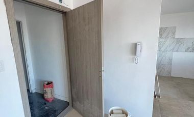 Venta 3 Ambientes 110M2, Cochera y Baulera, Lanús.