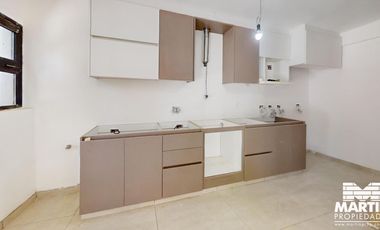 Casa en venta en Martinez, 5 amb en 3 plantas con jardín