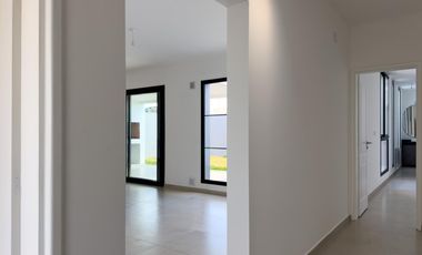 Casa en Venta en Quebradas de Manantiales, toda planta baja