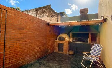 PH de 6 ambientes en venta zona Lanus Oeste