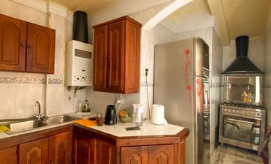 PH de 6 ambientes en venta zona Lanus Oeste