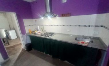 VENDE DOS CASAS EN PEREZ