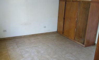 Casa - Guillermo E Hudson