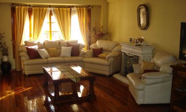 Casa en  venta - Lomas de Zamora