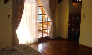 Casa en  venta - Lomas de Zamora