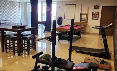 CASA EN RENTA AMUEBLADA CUMBRES DEL CIMATARIO