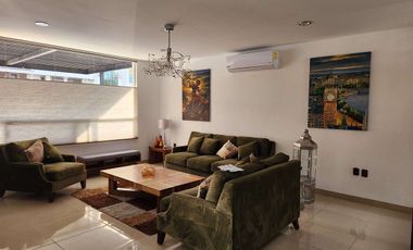 CASA EN RENTA AMUEBLADA CUMBRES DEL CIMATARIO