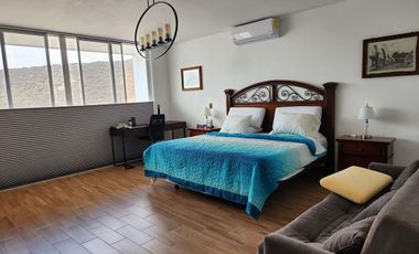 CASA EN RENTA AMUEBLADA CUMBRES DEL CIMATARIO