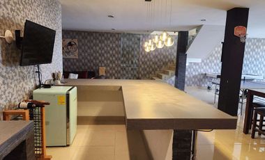 CASA EN RENTA AMUEBLADA CUMBRES DEL CIMATARIO