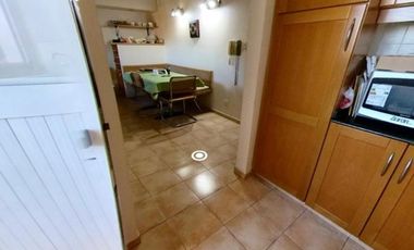 Gran departamento de categoría con cochera en Lomas de Zamora Oeste