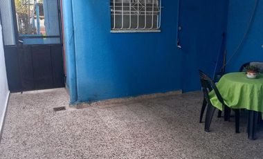 Casa sobre lote de 8.66x43