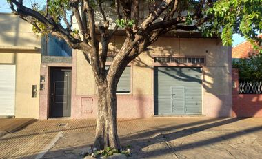 Casa sobre lote de 8.66x43