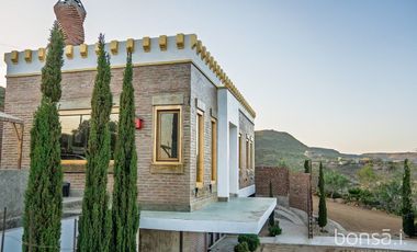 Icónica residencia en RENTA - Zona Norte