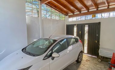 Casa en Venta en Remedios de Escalada Oeste