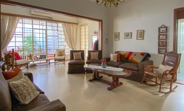 Casa en Venta en Remedios de Escalada Oeste