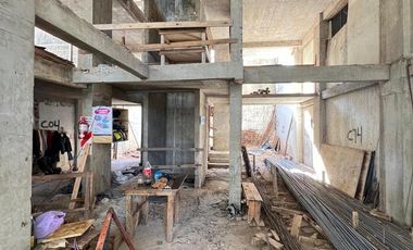 Venta Piso Completo Cuatro Ambientes, Lanús.