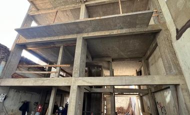 Venta Piso Completo Cuatro Ambientes, Lanús.