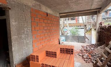 Venta Piso Completo Cuatro Ambientes, Lanús.