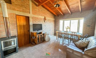 Vistas a la montaña, pileta. Casa en venta en Potrero de Garay