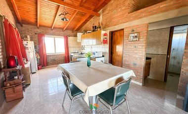 Vistas a la montaña, pileta. Casa en venta en Potrero de Garay