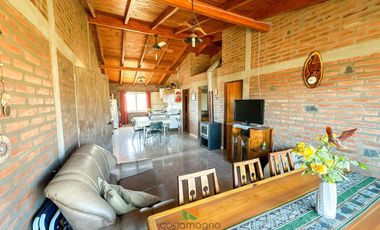 Vistas a la montaña, pileta. Casa en venta en Potrero de Garay