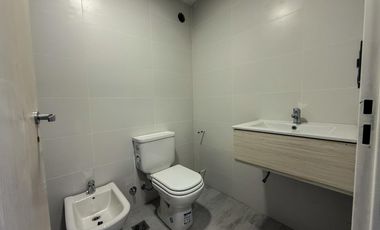 Departamento en Leloir 143