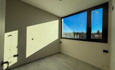 Departamento en Leloir 143