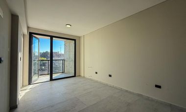 Departamento en Leloir 143